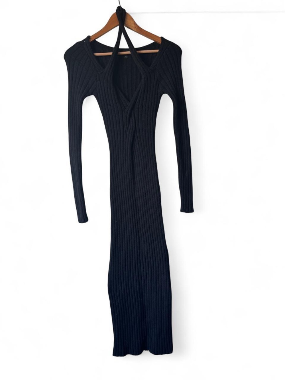 Lulu's Black Ribbed Halter-Detail Long-Sleeve Midi Dress
